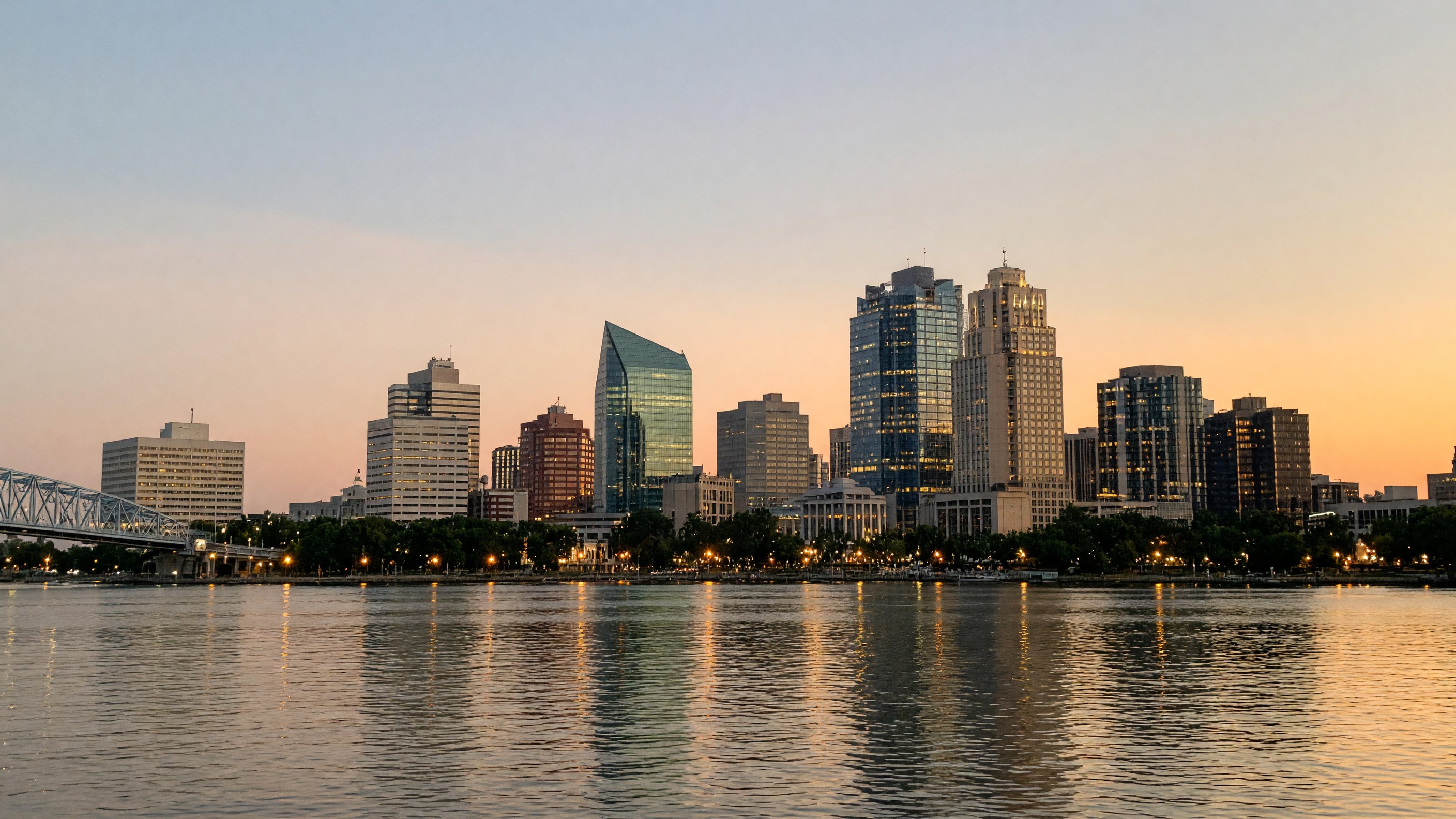 Jacksonville skyline at dusk