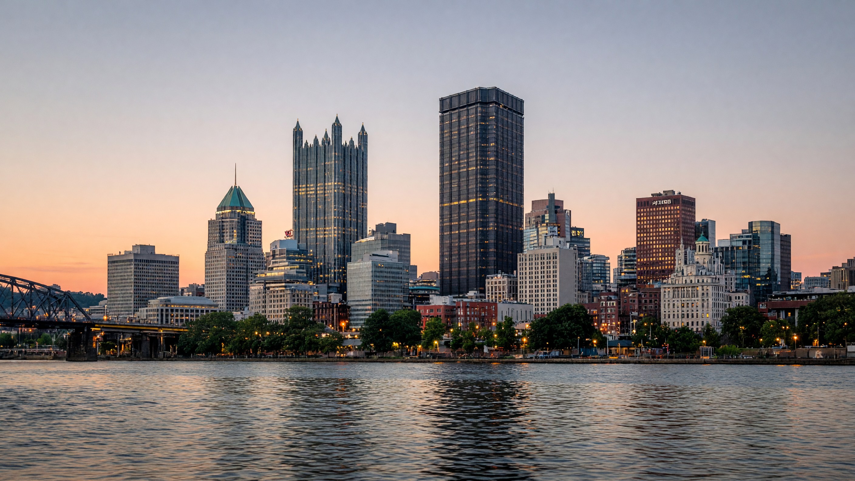 Pittsburgh skyline at dusk