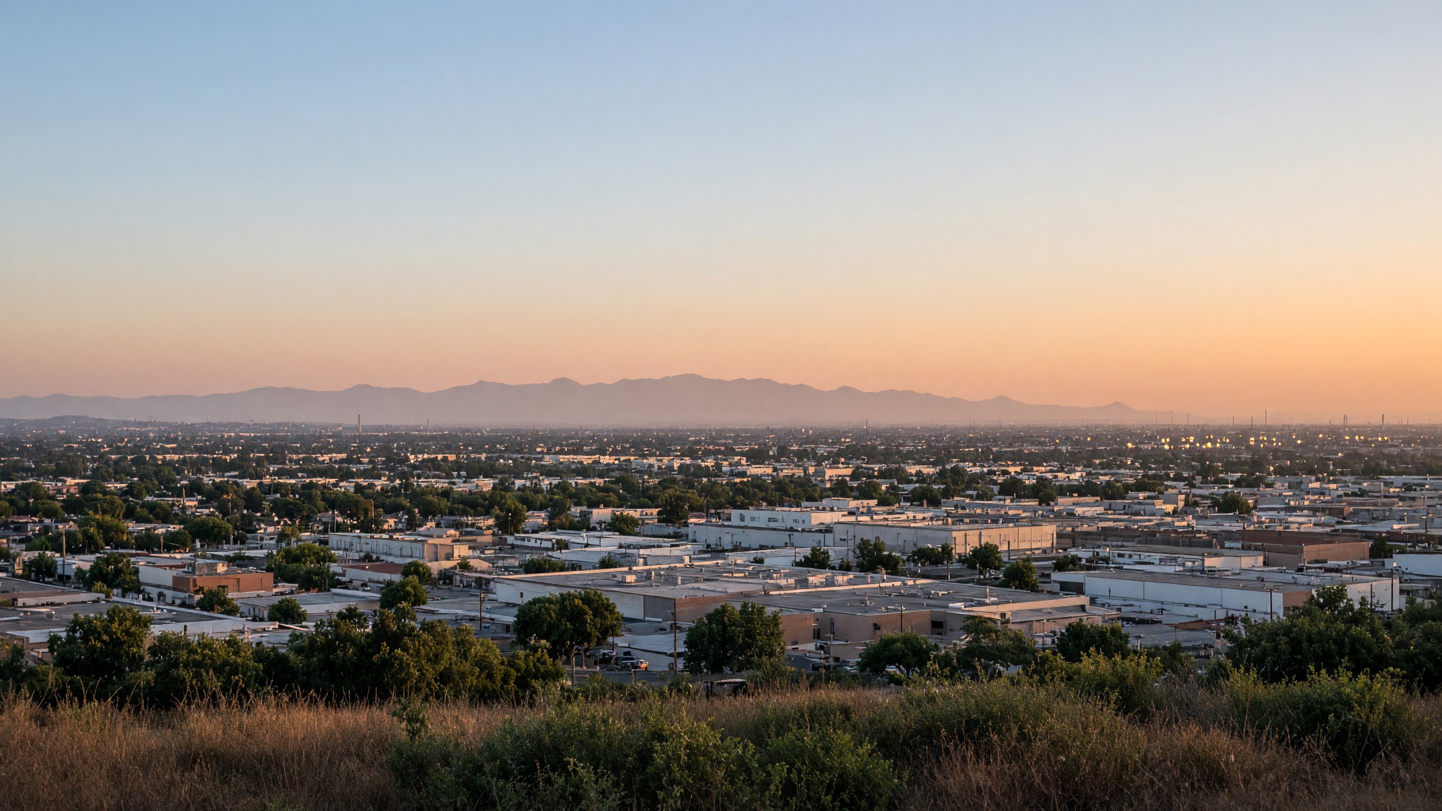Tracy skyline at dusk